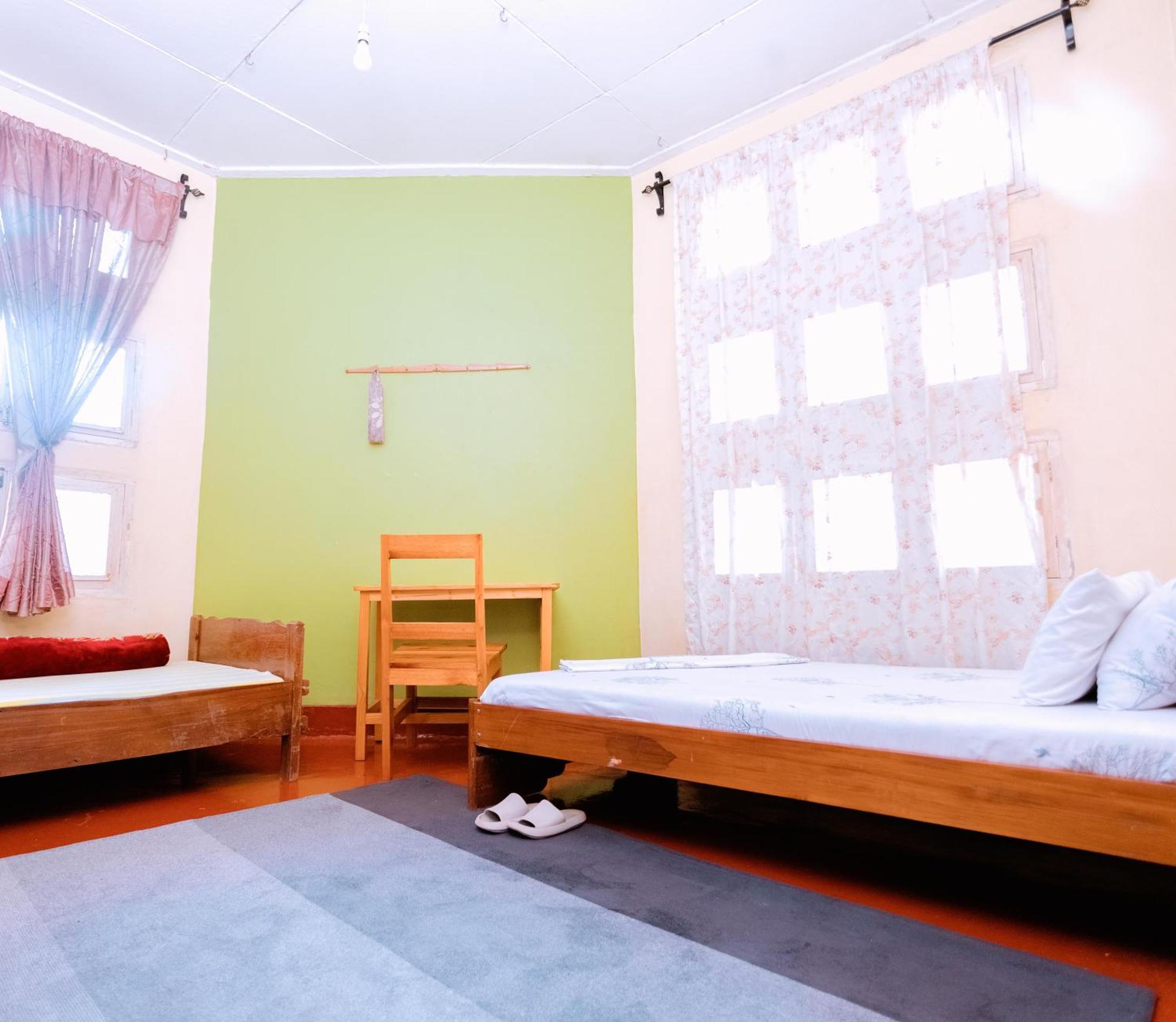 Faraja Homestay- Seamless Comfort In The Heart Of The City - Free Wifi, Warm Hospitality, And Local Delights Await Моши Екстериор снимка